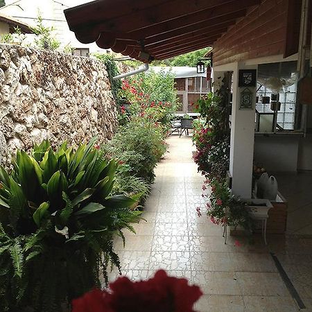 Mina Teva Villa Metula Exterior foto